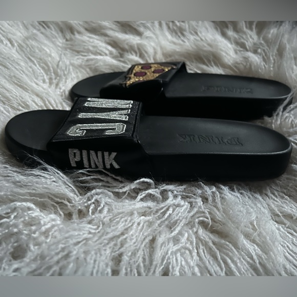 NYC Icon Glitter Slides by Pink - Victoria’s Secret Size 9-10 - Picture 3 of 3